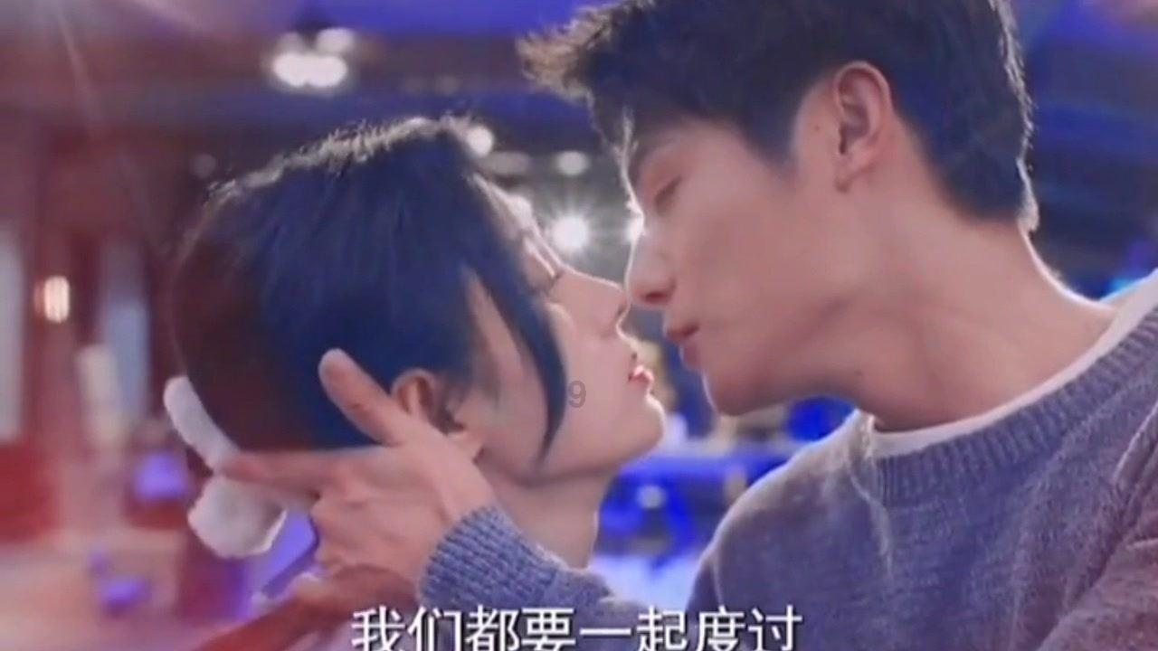 夏日时尚的爱丽