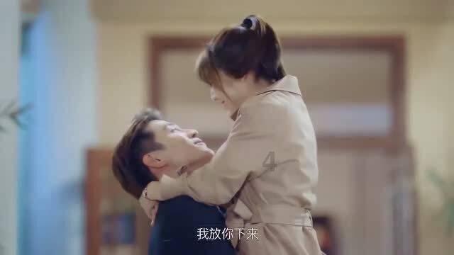 谷歌陈立人婚纱照曝光!长相酷似明星于小彤,看模样像善良大男孩